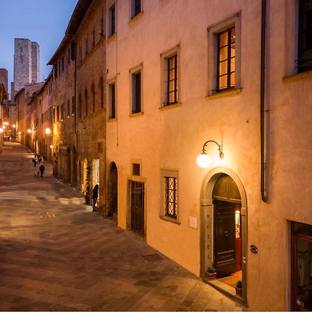 Hotel L'Antico Pozzo San Gimignano Exterior foto