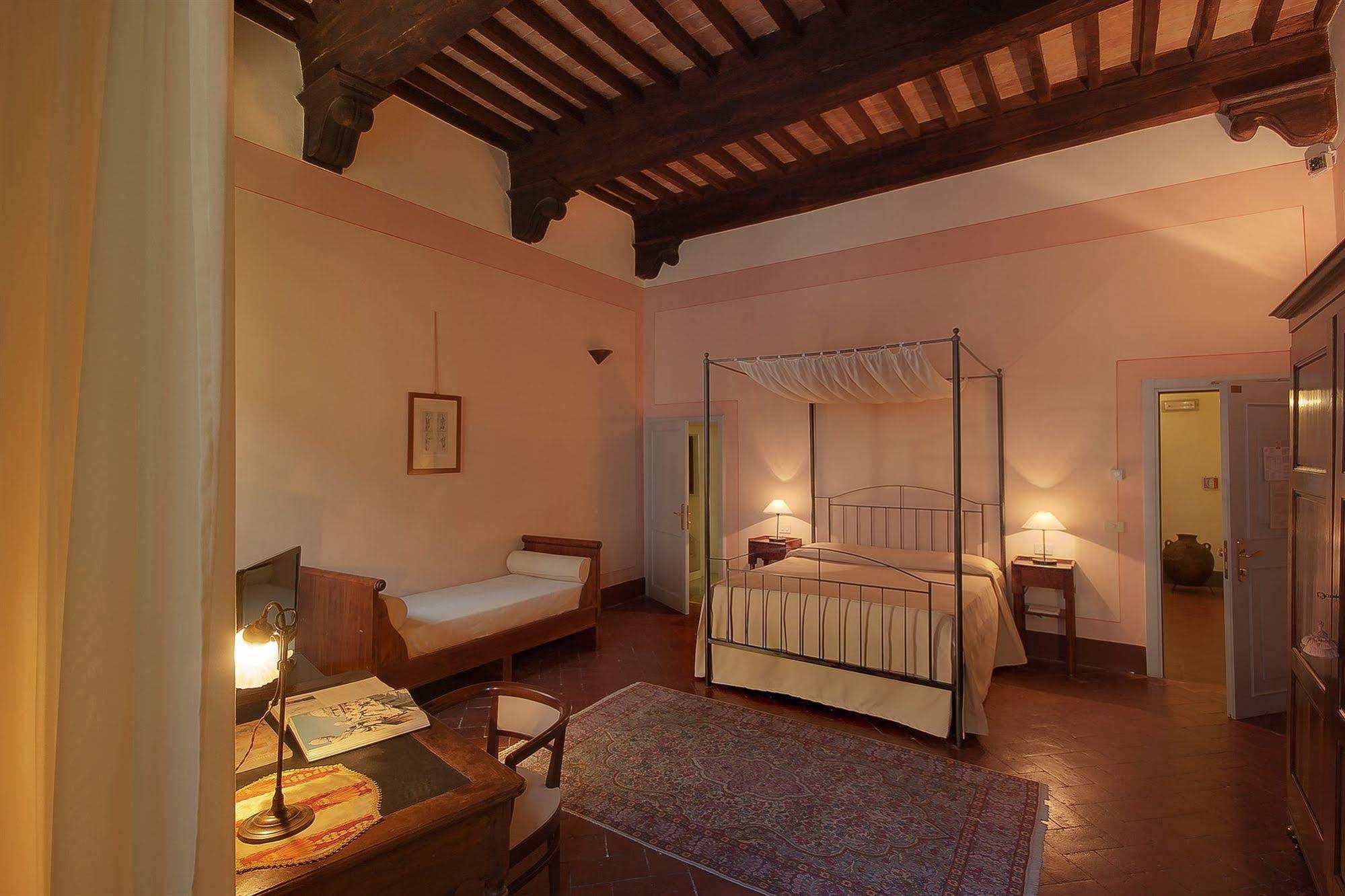 Hotel L'Antico Pozzo San Gimignano Exterior foto